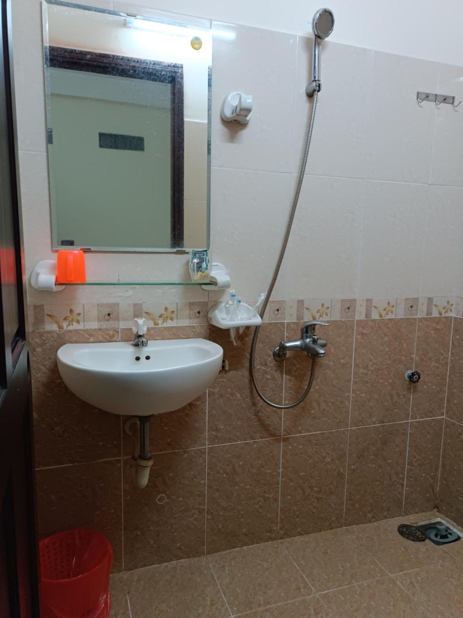 Oyo 1171 Tay Hai Hotel Đà Nẵng Exterior foto
